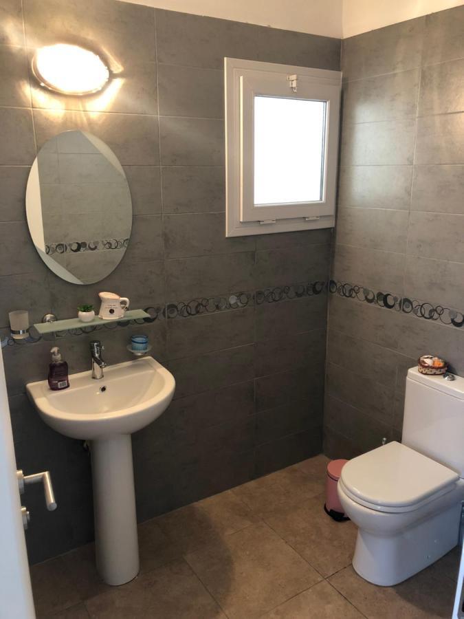 Reflex Apartment Spacious And Comfortable Никозия Екстериор снимка